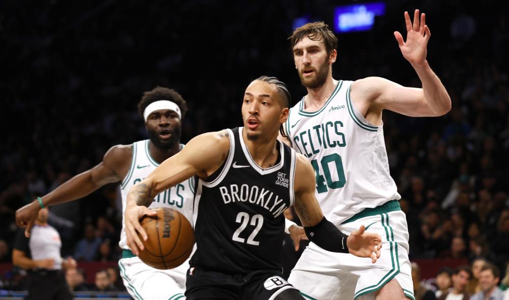 而樊振东虽 而樊振东虽