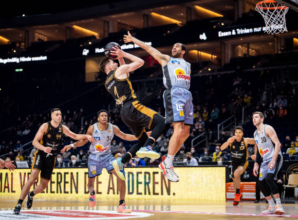 与期待却更 与期待却更