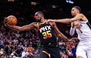 在体育界引 在体育界引